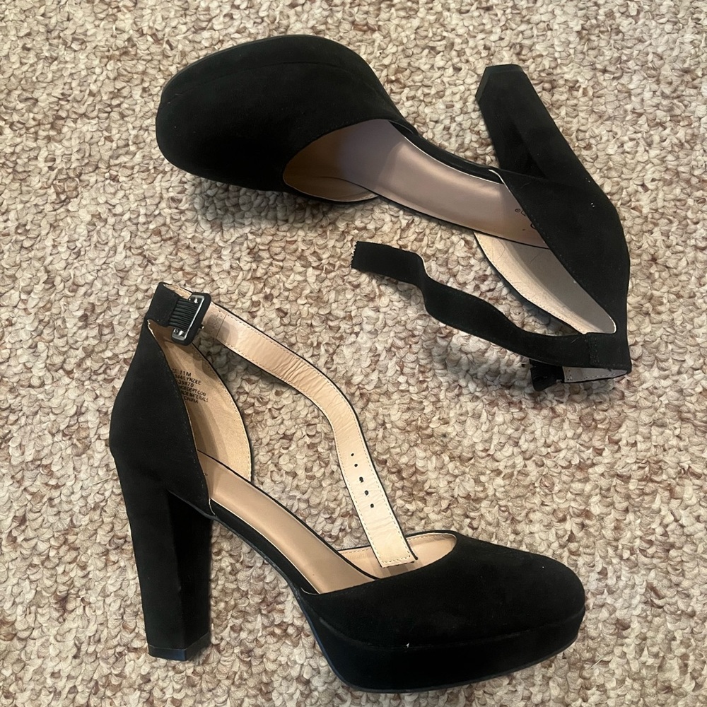 ID Required black heels, size 11